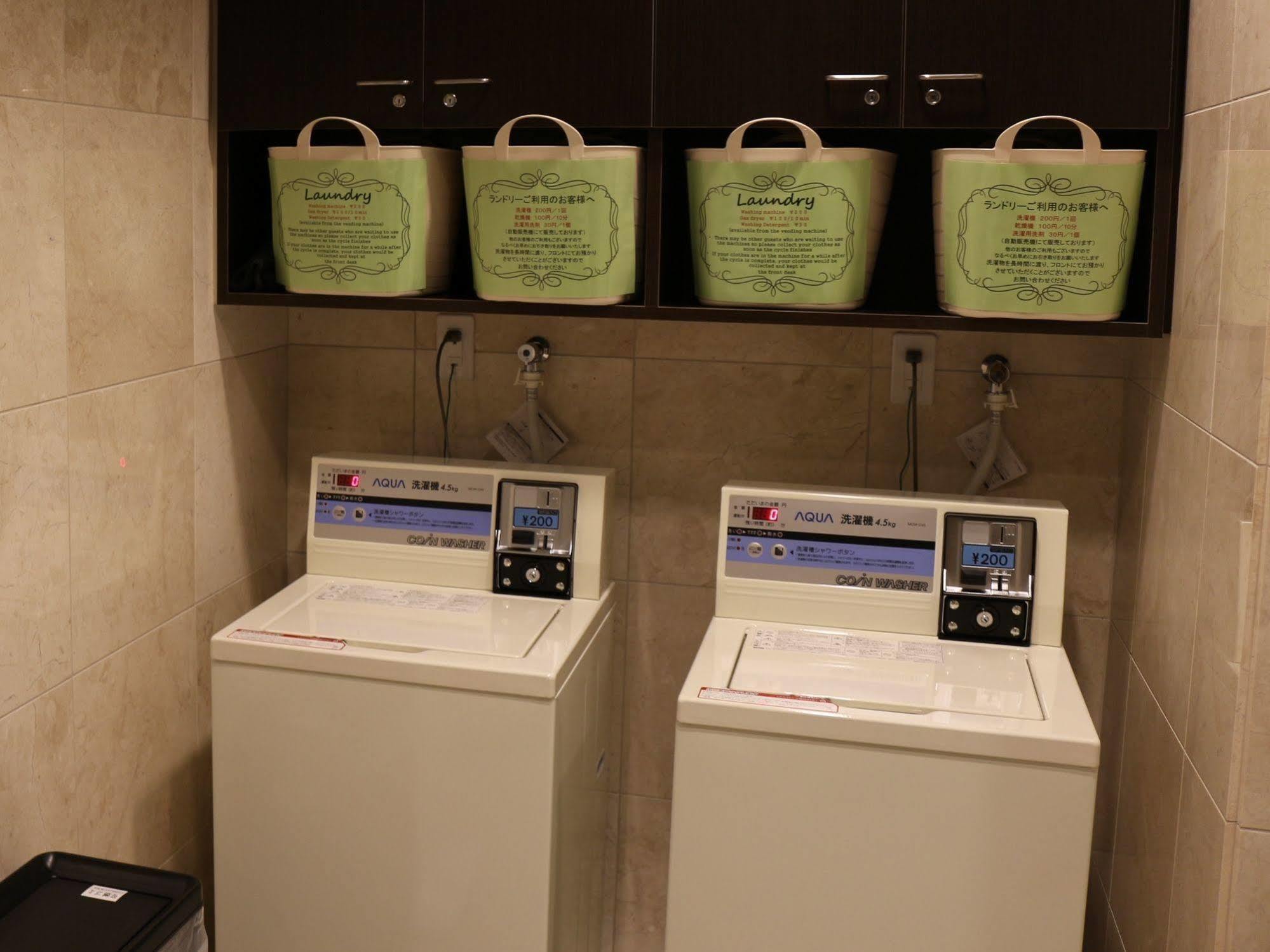 Toyoko Inn Hokkaido Sapporo-Eki Minami-Guchi Exteriör bild